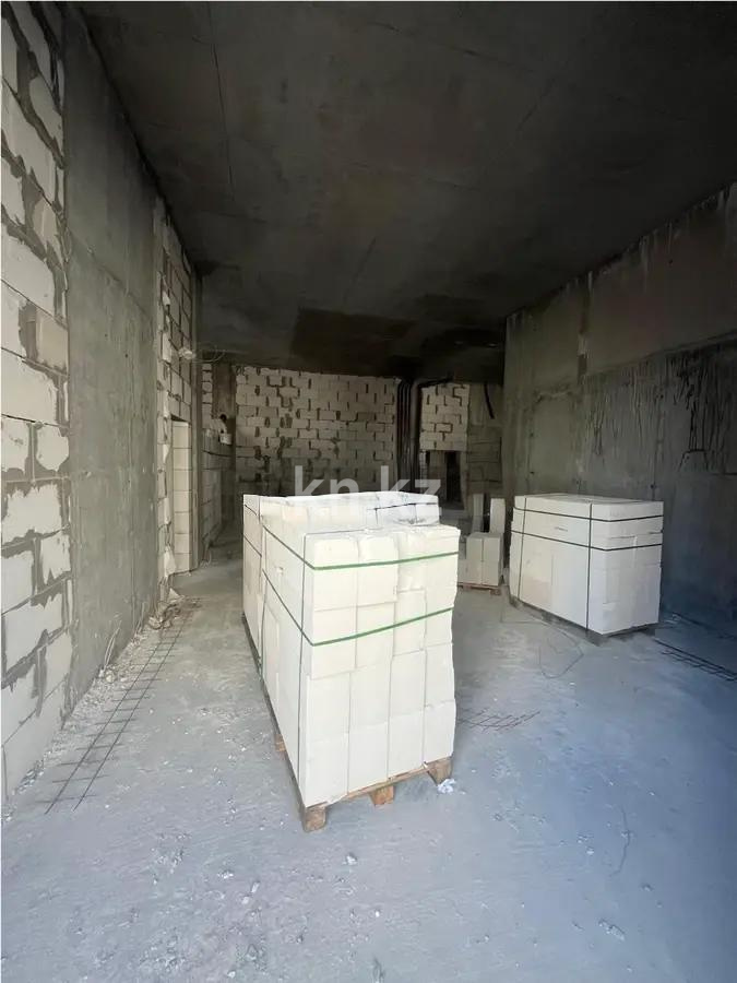 Продажа 1-комнатной квартиры, 40 м², ул. Муканова, дом  51 стр - Продажа квартир в Караганде фото 1 из 3