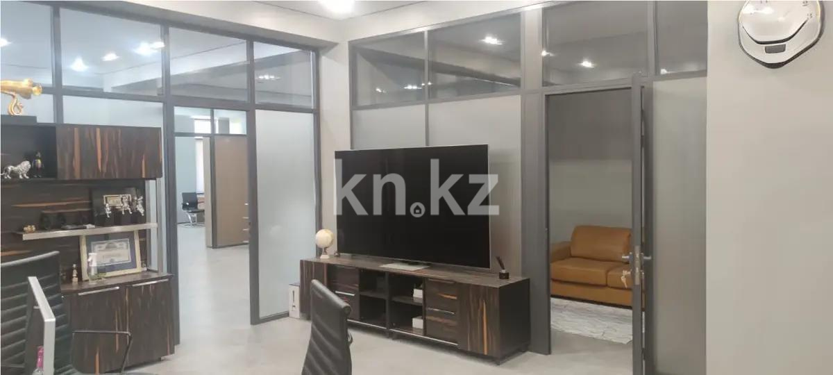 Продажа 9-комнатной квартиры, 439 м², пр. Достык, дом  308е - Продажа  пятикомнатных квартир в Алматы фото 2 из 7