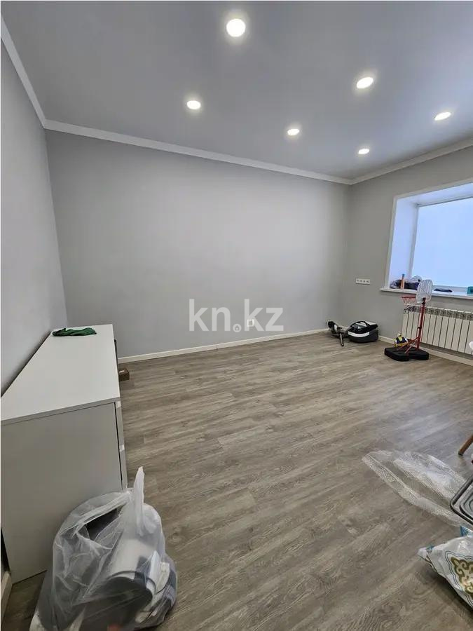Продажа 4-комнатной квартиры, 127 м², ул. Жилой район 1, дом  8 - Продажа  четырехкомнатных квартир в Караганде фото 2 из 10