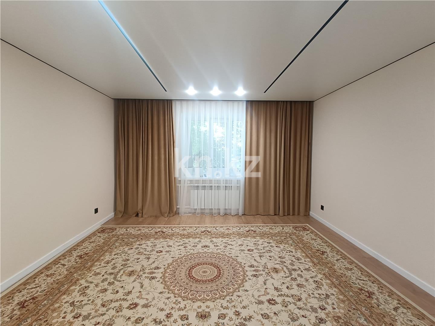 Продажа 3-комнатной квартиры, 94.9 м², ул. Сауран, дом  9а - Продажа  трехкомнатных квартир в Астане фото 1 из 9