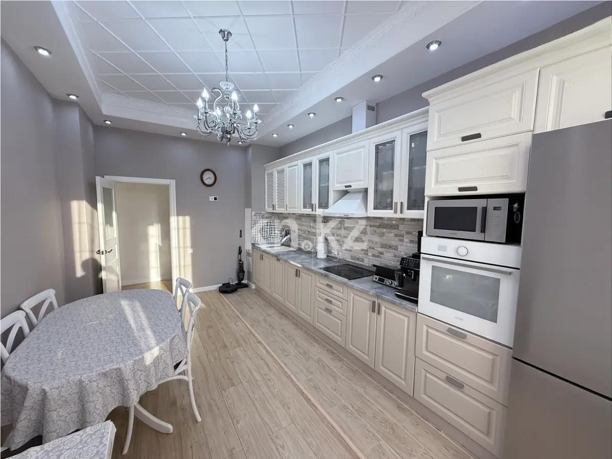 Продажа 4-комнатной квартиры, 141 м², ул. Панфилова, дом  12 в Астане - фото 4