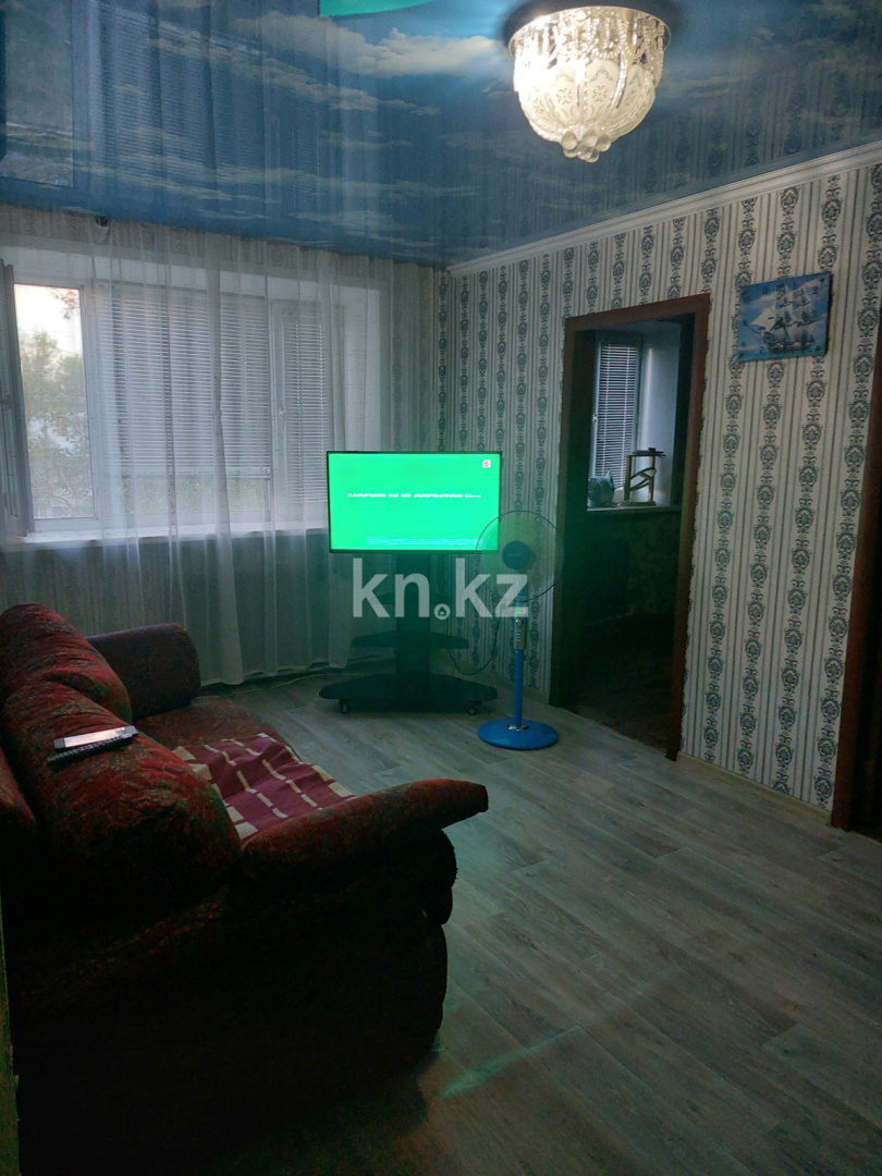 Продажа 4-комнатной квартиры, 61 м², мкр-н 14, дом  18 - Продажа  четырехкомнатных квартир в Караганде фото 15 из 24