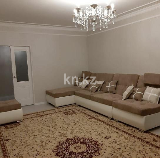 Продажа 2-комнатной квартиры, 60 м², ул. Мусрепова, дом  4/2 - пр. Абылай хана в Астане - фото 2
