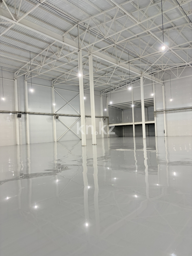 Аренда базы, 2400 м² - Продажа гаражей в Актау фото 2 из 8