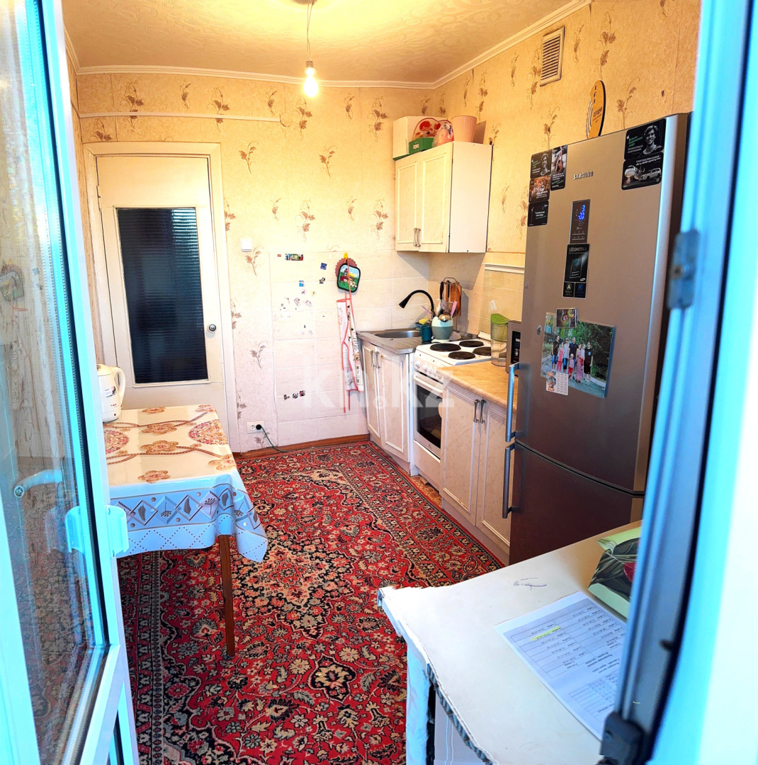 Продажа 2-комнатной квартиры, 46 м², пр. Республики, дом  4 - Продажа  двухкомнатных квартир в Караганде фото 8 из 19