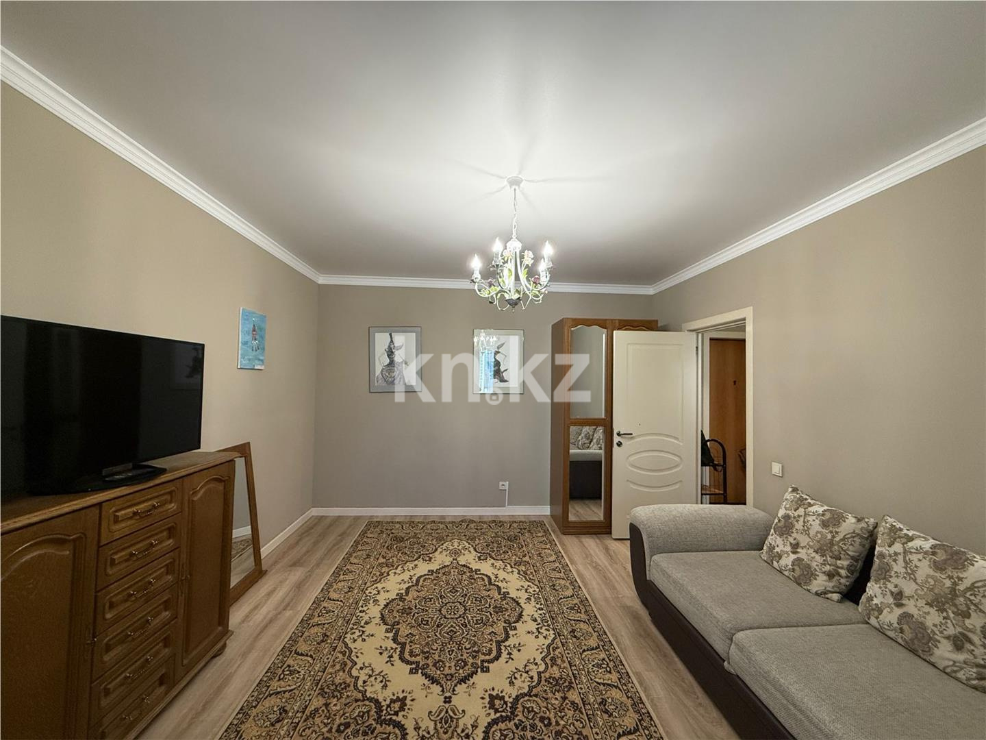 Продажа 1-комнатной квартиры, 43 м², ул. Сарайшык в Астане - фото 3