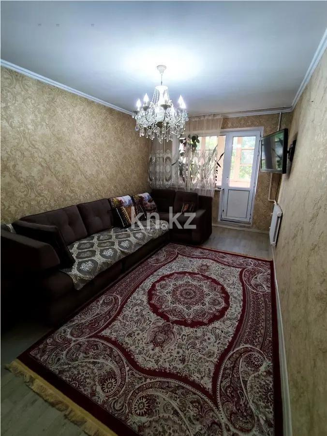 Продажа 4-комнатной квартиры, 76 м², 1 кв-л, дом  10 - Продажа  четырехкомнатных квартир в Караганде без посредников фото 1 из 7