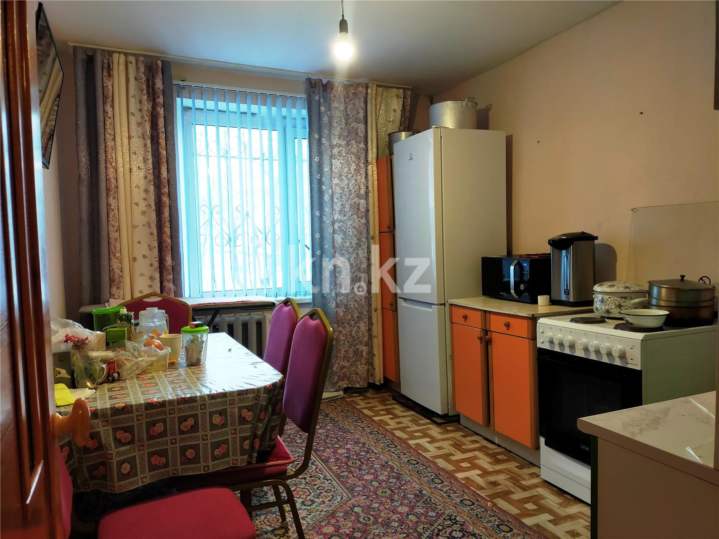 Продажа 2-комнатной квартиры, 50 м², мкр-н Мамраева (Восток-5), дом  12 - Продажа  двухкомнатных квартир в Караганде фото 1 из 13