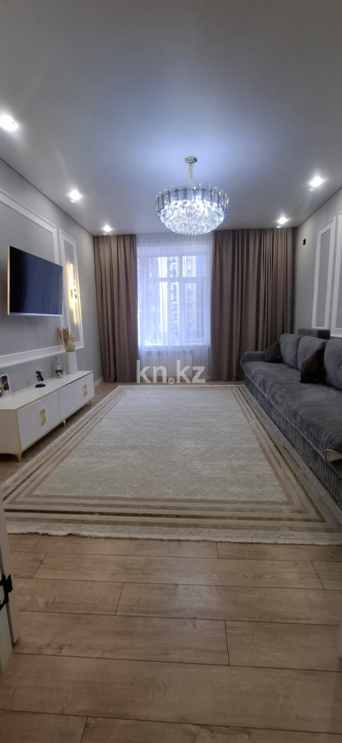 Продажа 4-комнатной квартиры, 118 м², ул. Букетова, дом  3/5 - Продажа  четырехкомнатных квартир в Караганде с фото фото 1 из 14