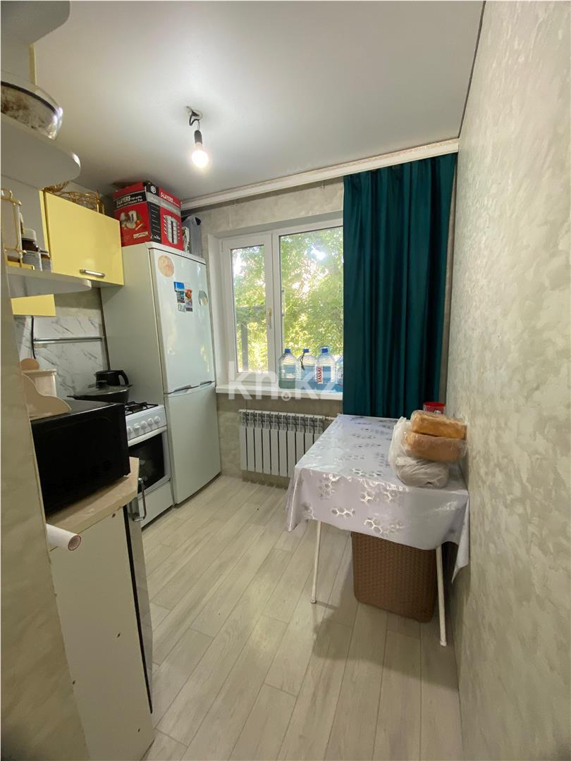 Продажа 3-комнатной квартиры, 61 м², мкр-н 18 - Продажа  трехкомнатных квартир в Караганде фото 1 из 14