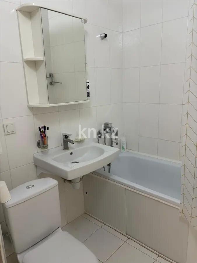 Продажа 2-комнатной квартиры, 60 м² в Астане - фото 4