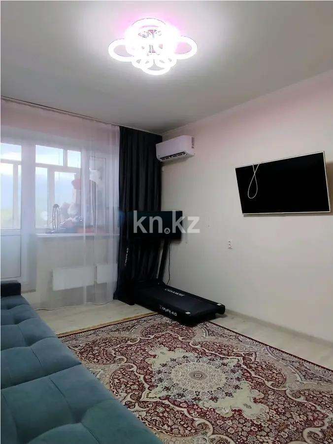 Продажа 3-комнатной квартиры, 70 м², мкр-н Мамыр-1, дом  4 - Продажа квартир в Алматы фото 1 из 8