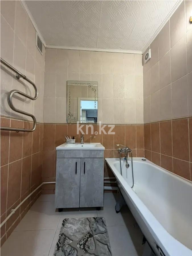 Продажа 3-комнатной квартиры, 65 м² в Караганде - фото 5