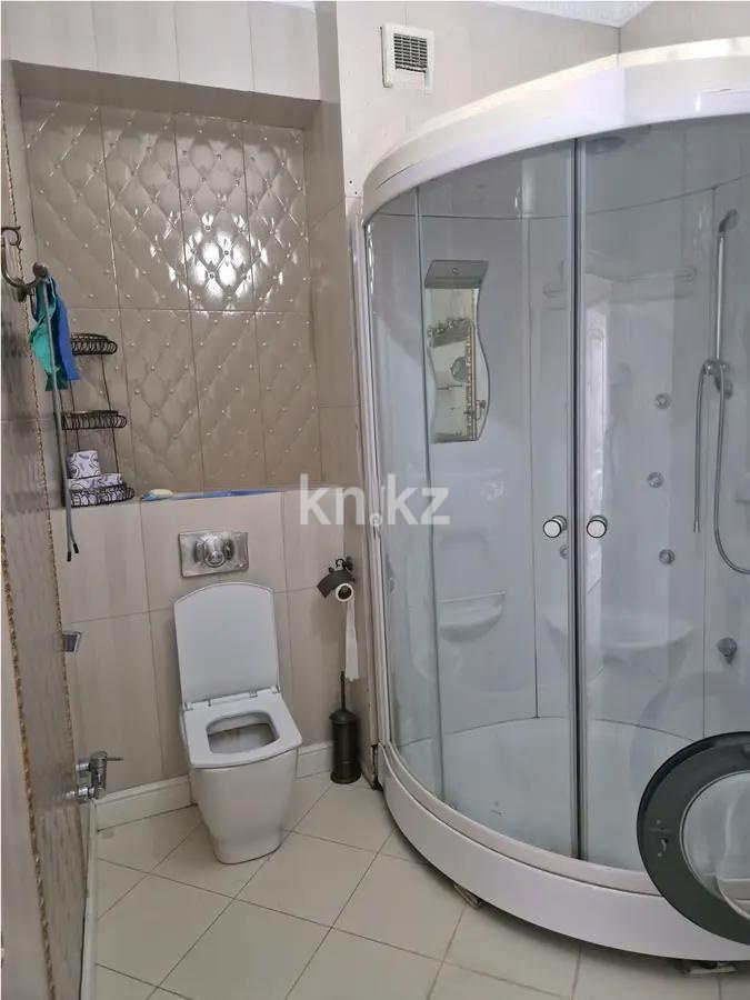 Продажа 3-комнатной квартиры, 100 м², пр. Абая, дом  150/230 в Алматы - фото 4