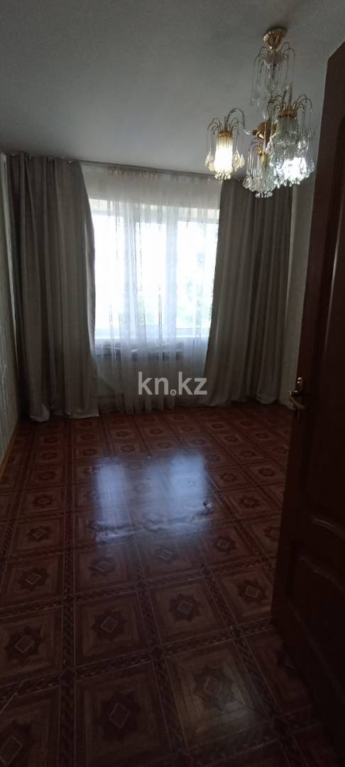 Продажа 6-комнатной квартиры, 147 м², мкр-н 4-й, дом  31 в Уральске - фото 11