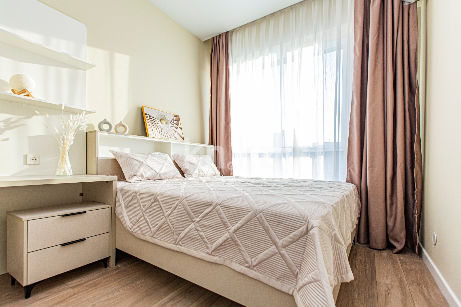 Аренда 3-комнатной квартиры посуточно, 60 м², Сейфуллина, дом  416 - Продажа квартир в Алматы фото 2 из 3