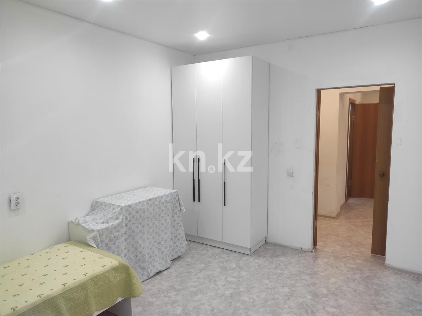 Продажа 3-комнатной квартиры, 68 м², ул. Квартал 4а - Продажа земельных участков в Усть-Каменогорске фото 6 из 15