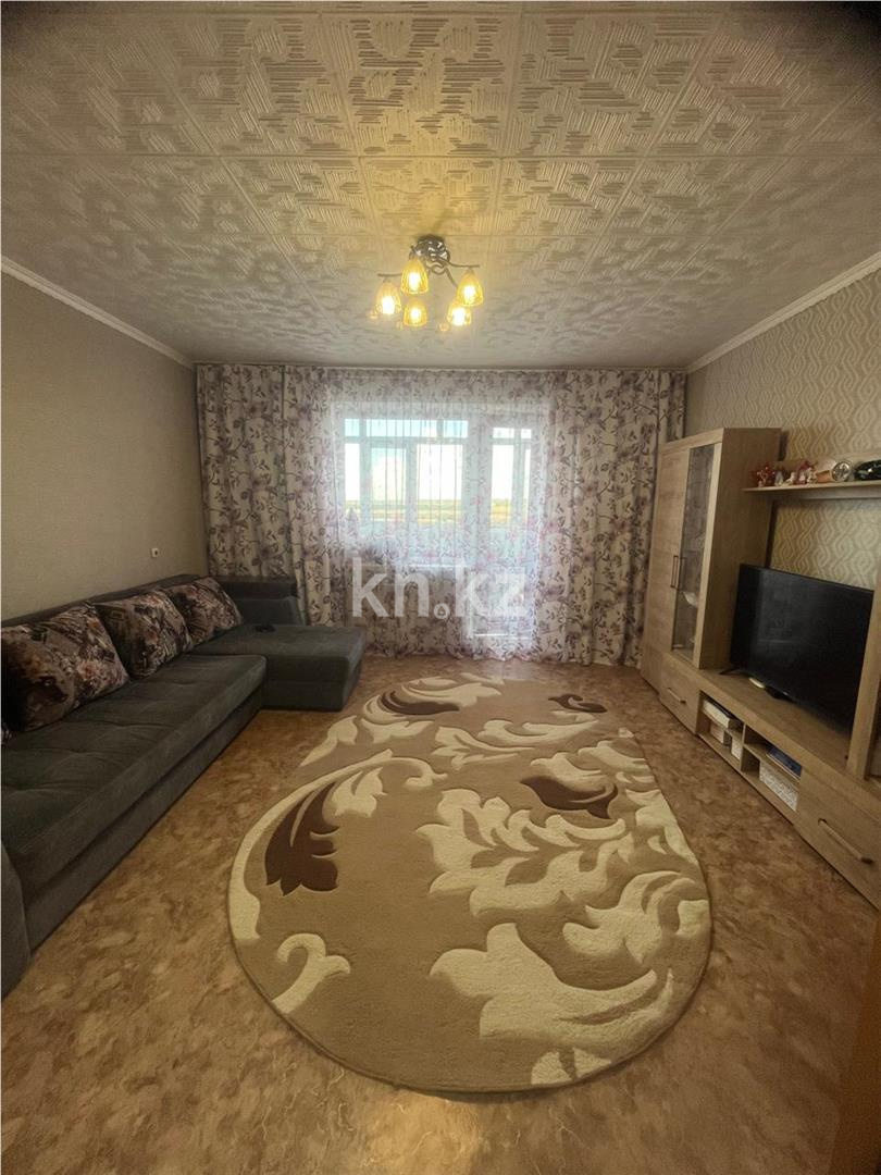 Продажа 2-комнатной квартиры, 53 м², ул. 40-летия Победы - Продажа и аренда недвижимости в Шахтинске фото 1 из 6