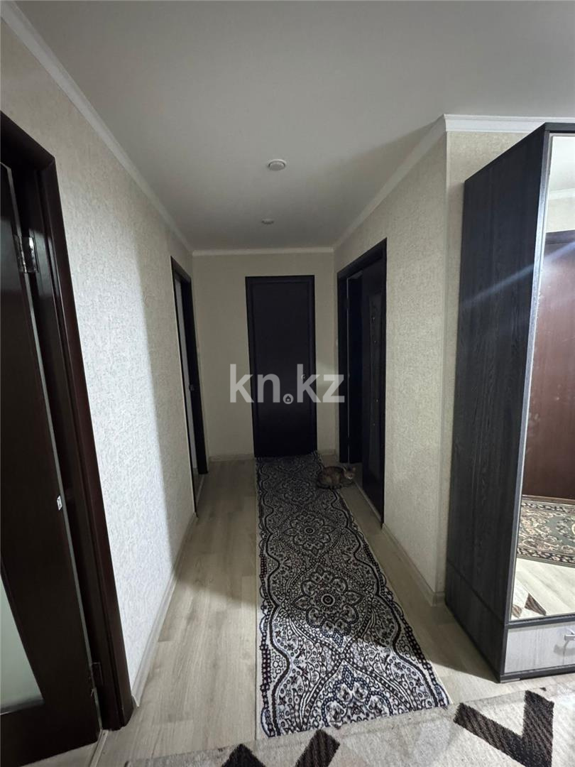 Продажа 3-комнатной квартиры, 89 м², мкр-н 11а, дом  26 в Караганде - фото 12