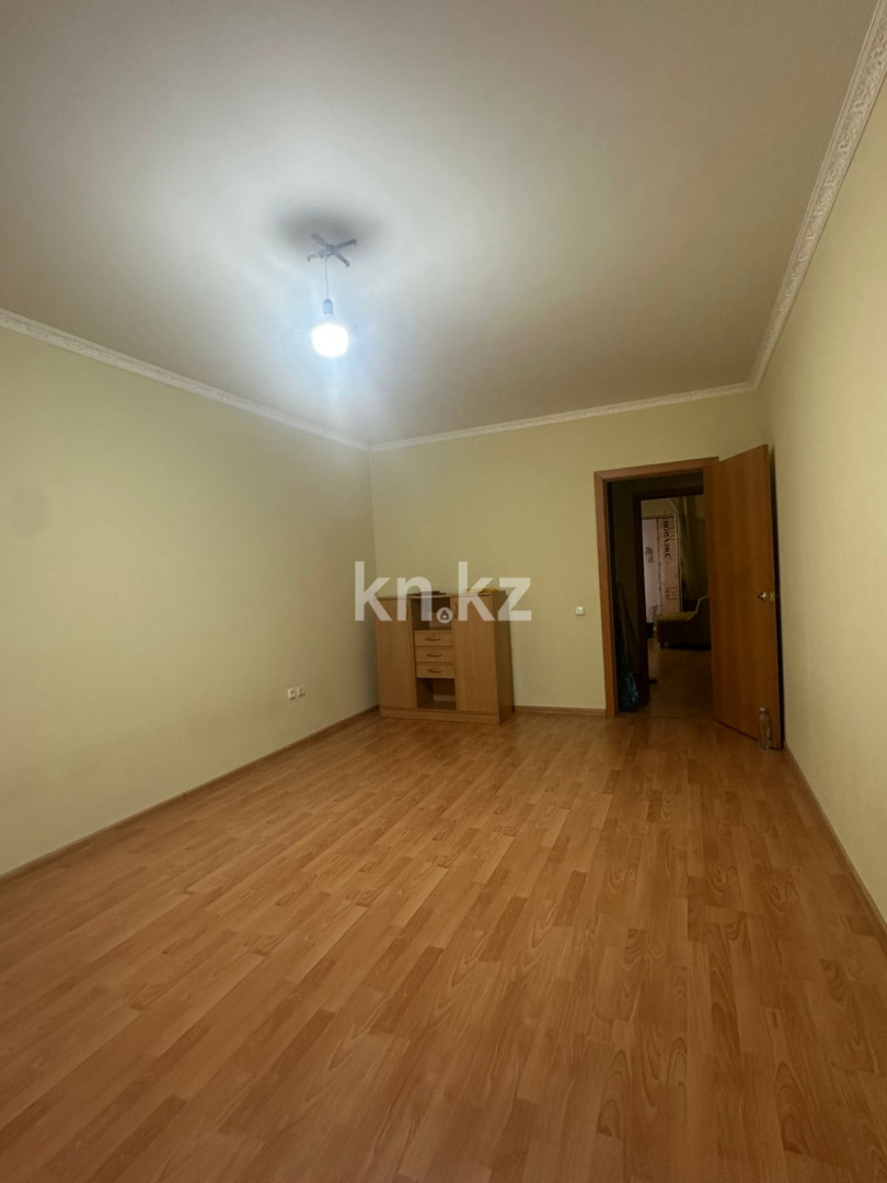 Аренда 3-комнатной квартиры, 80 м², ул. Кобыланды батыра, дом  7е - ул. Мустафина - Аренда квартир помесячно в Казахстане фото 2 из 6