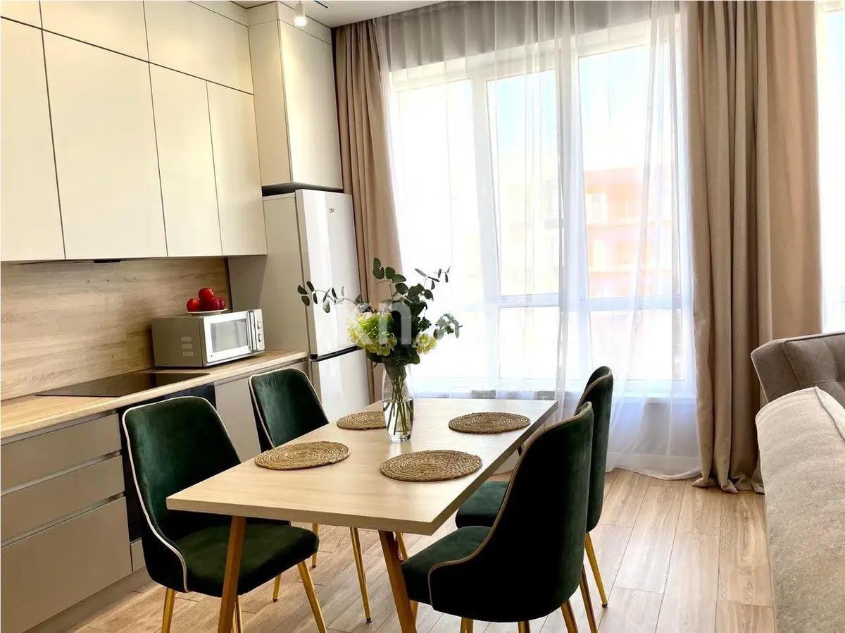 Продажа 2-комнатной квартиры, 65 м², пр. Абая, дом  164/6 - Продажа квартир в Алматы фото 3 из 3