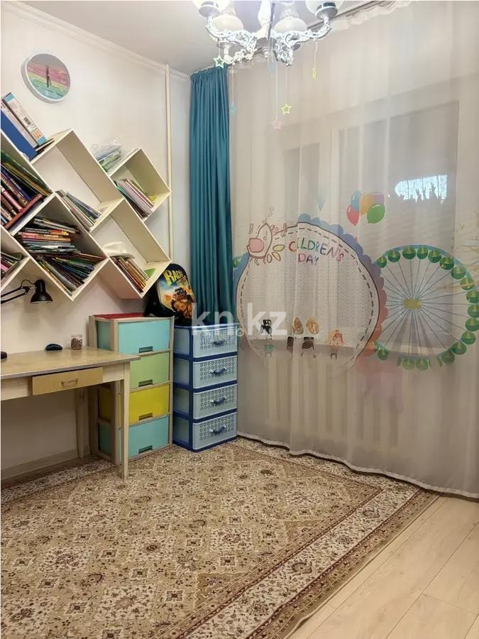 Продажа 3-комнатной квартиры, 65 м², ул. Сауранбаева, дом  2А в Алматы - фото 2