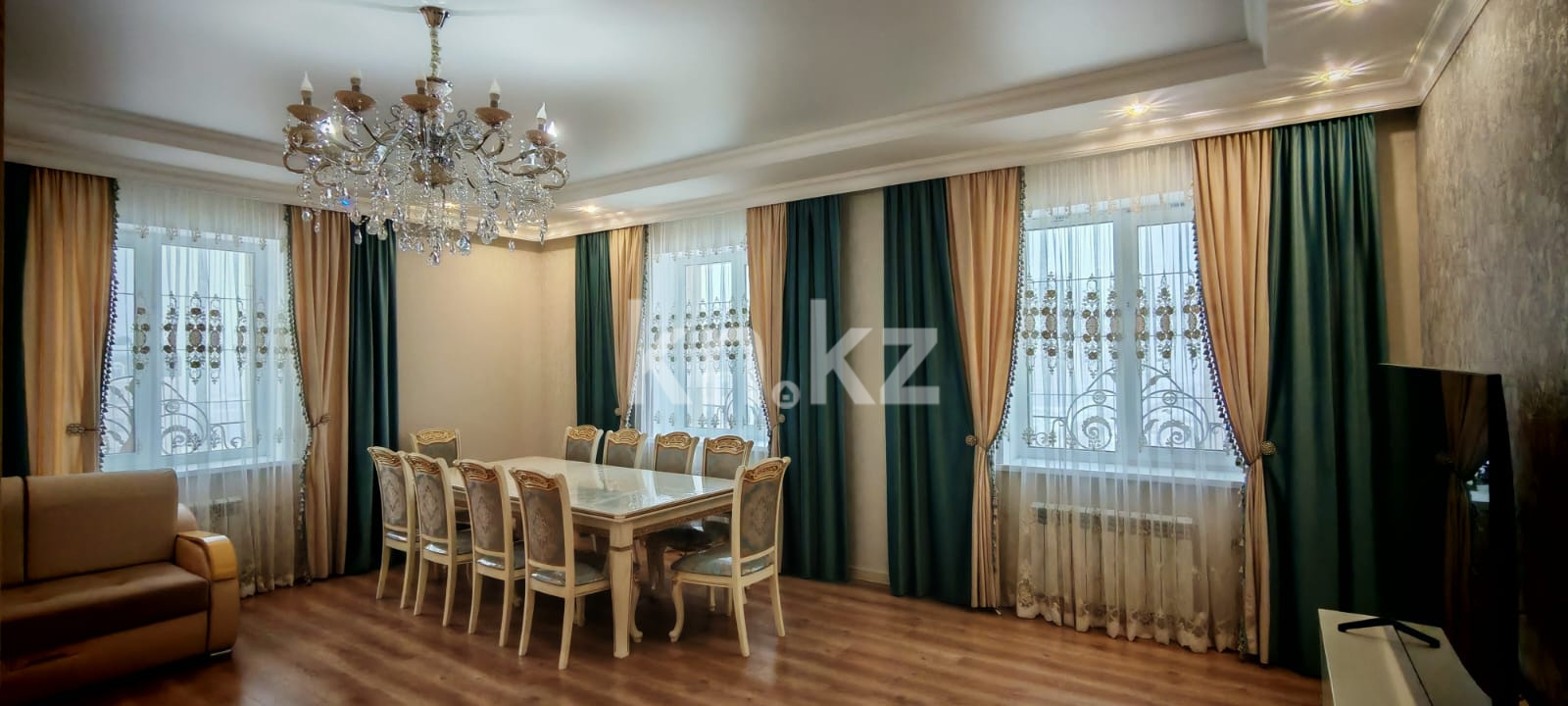 Продажа 4-комнатной квартиры, 125.3 м², ул. Бокейхана, дом  27/4 - район ЭКСПО в Астане