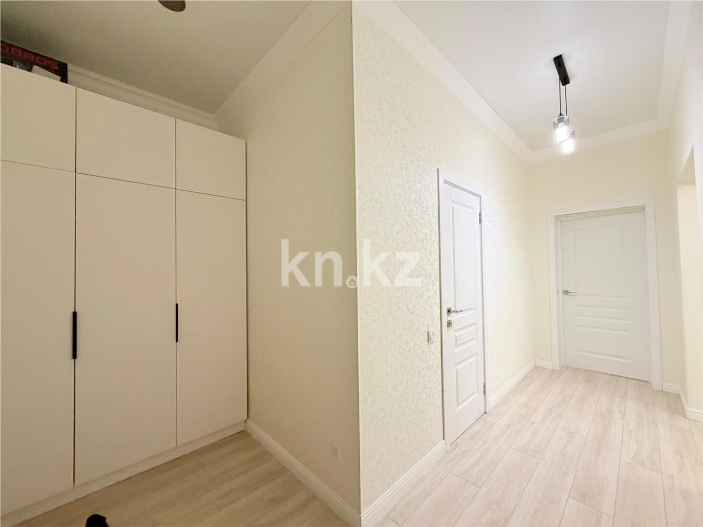 Продажа 2-комнатной квартиры, 75.5 м² в Астане - фото 10