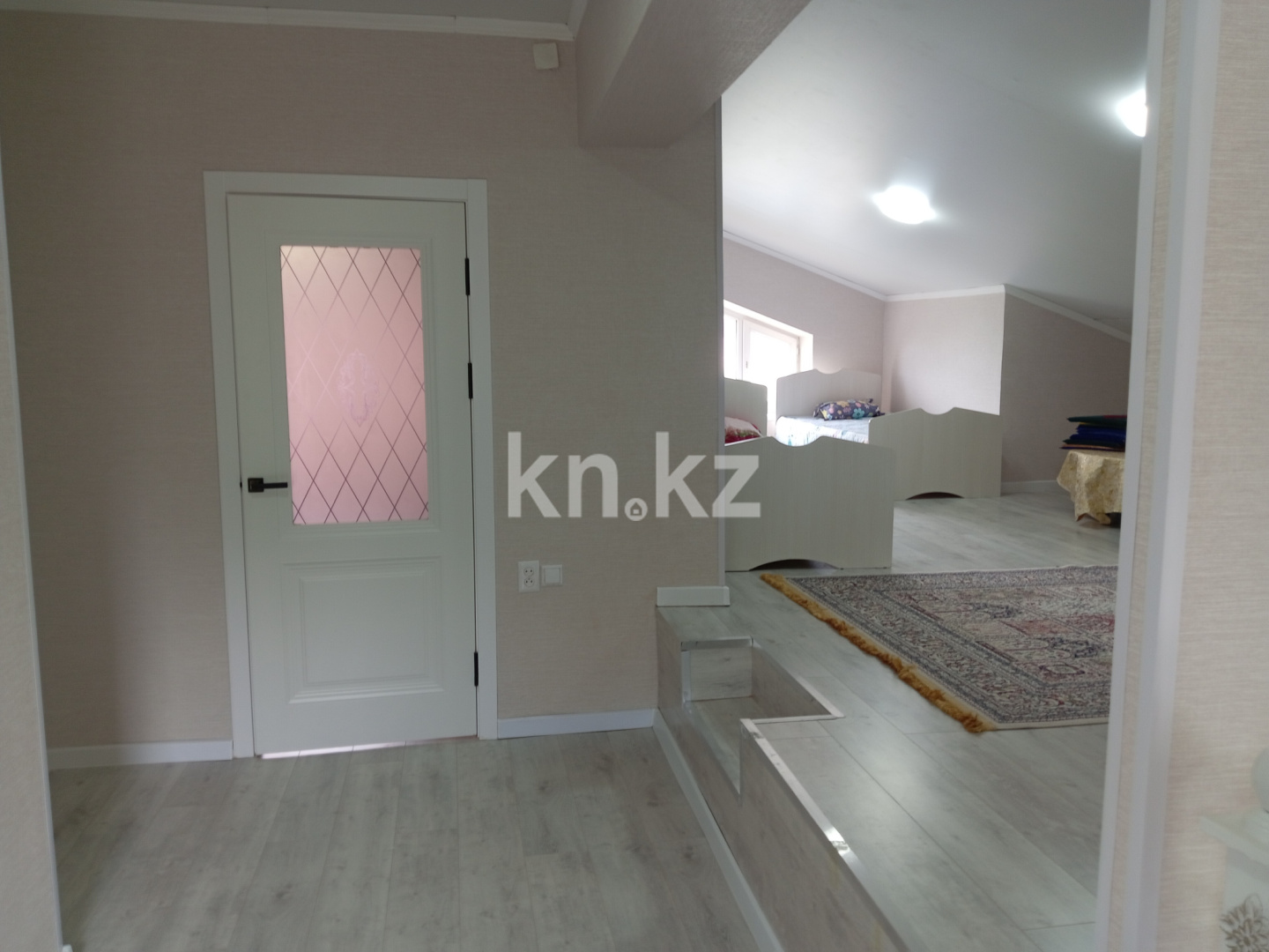 Аренда 10-комнатного дома, 300 м², ул. Турекулова, дом  46 - Продажа квартир в Караганде фото 4 из 9