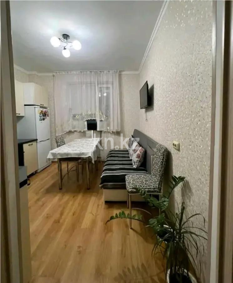 Продажа 1-комнатной квартиры, 42 м², ул. Е-15, дом  3 в Астане - фото 2