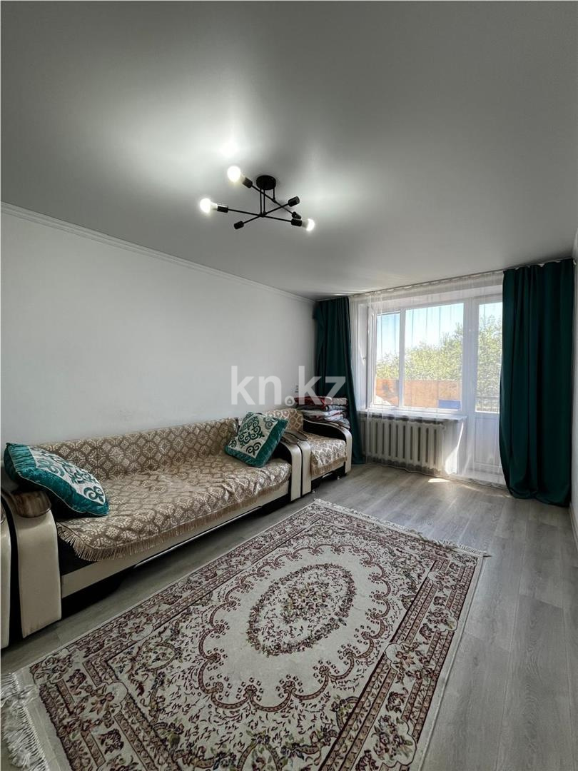 Продажа 2-комнатной квартиры, 42 м², ул. Ермекова - Продажа  двухкомнатных квартир в Караганде фото 2 из 9