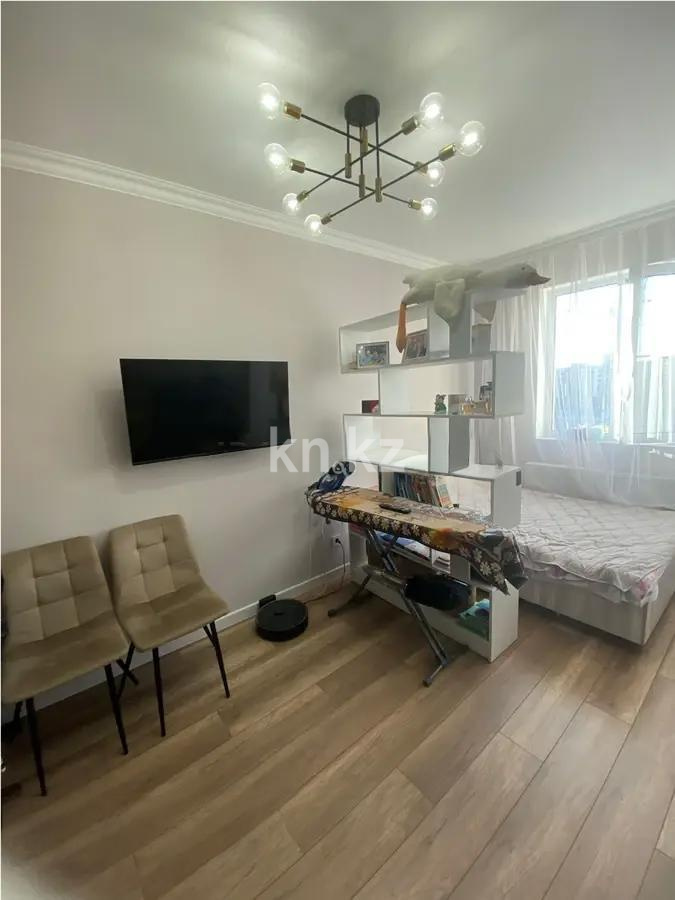 Продажа 1-комнатной квартиры, 33 м², ул. Е-430, дом  4 в Астане