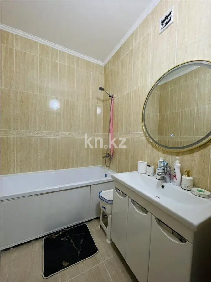 Продажа 3-комнатной квартиры, 80 м², ул. Куанышбаева, дом  9/3 в Астане - фото 5