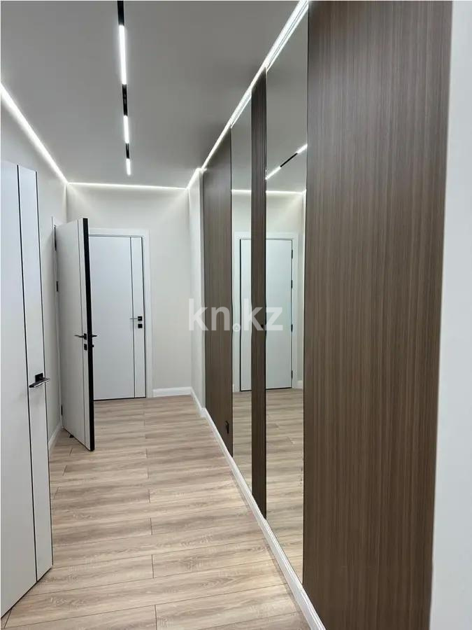 Продажа 2-комнатной квартиры, 69 м², ул. Тургута Озала, дом  194 в Алматы - фото 4