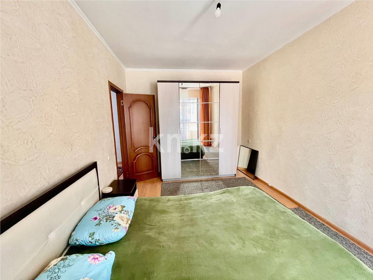 Продажа 2-комнатной квартиры, 65 м², пр. Шахтеров в Караганде - фото 4