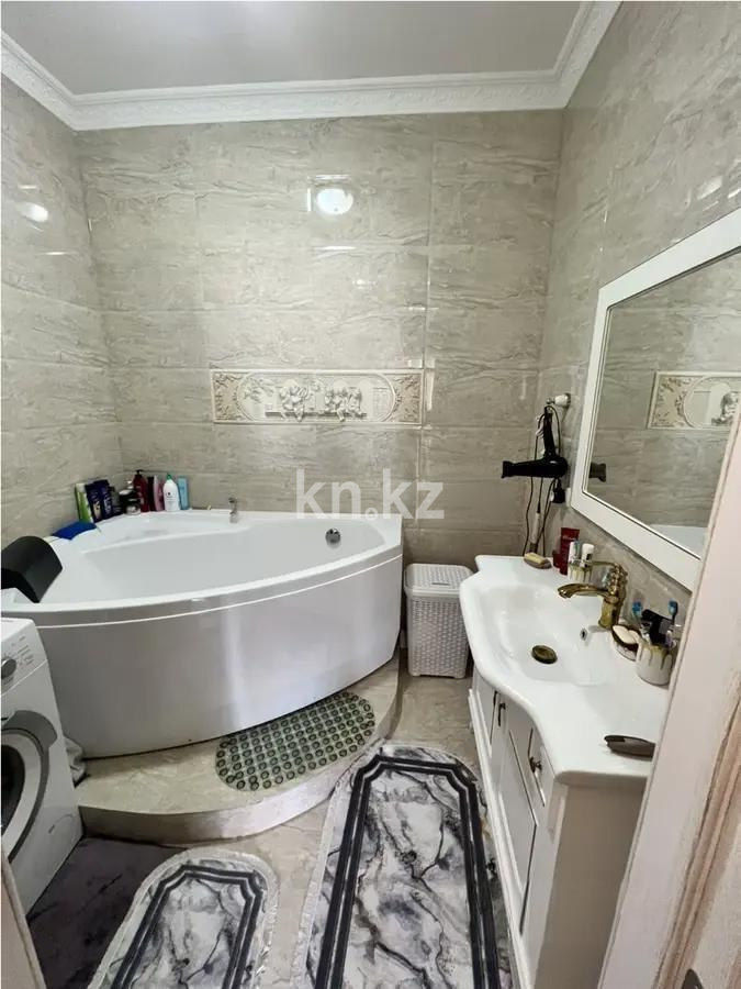 Продажа 3-комнатной квартиры, 115 м², ул. Навои, дом  208 в Алматы - фото 6