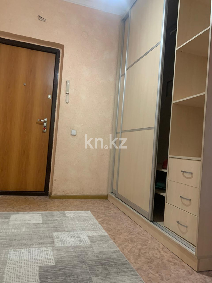 Аренда 1-комнатной квартиры, 38 м², ул. Косшыгулулы, дом  23 - Аренда  однокомнатных квартир помесячно в Астане с фото фото 13 из 16