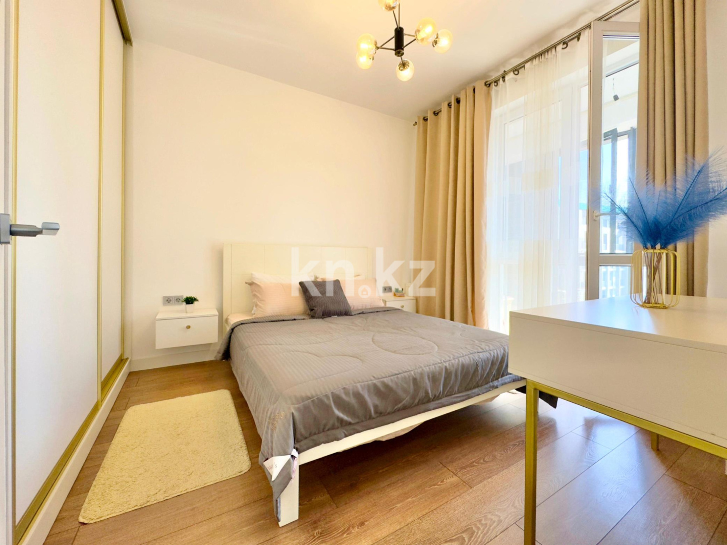 Аренда 2-комнатной квартиры посуточно, 56 м², Гагарина, дом  233 - Аренда  двухкомнатных квартир посуточно в Алматы фото 18 из 24