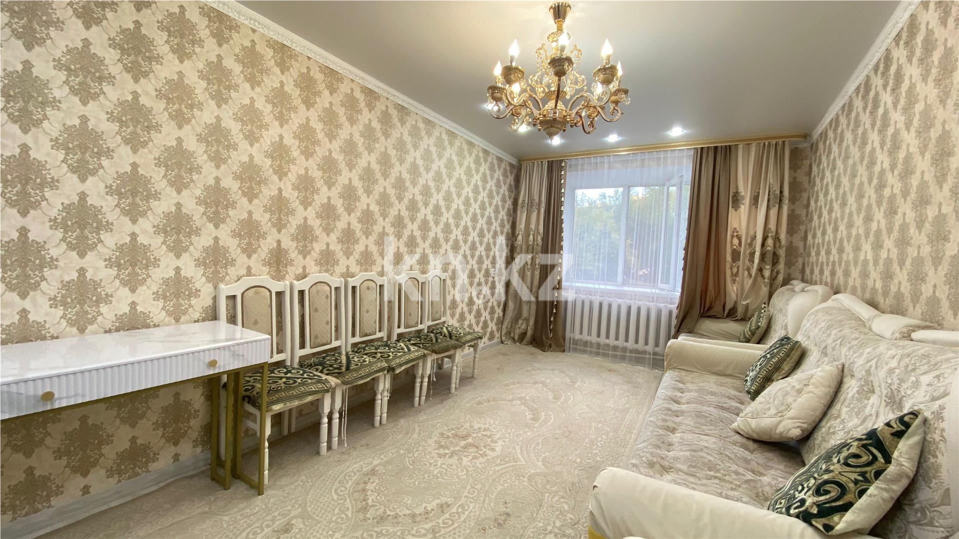 Продажа 3-комнатной квартиры, 66 м², пр. Шахтеров - Продажа квартир в Караганде фото 1 из 15
