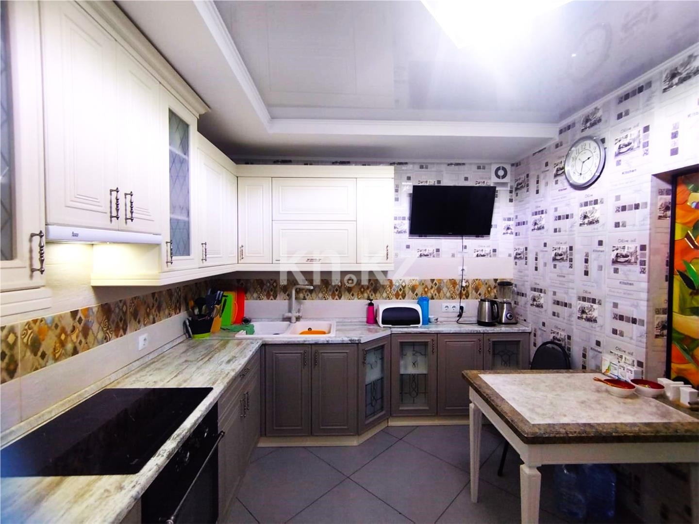 Продажа 4-комнатной квартиры, 178 м² - Продажа недвижимости в Казахстане - страница 15 фото 13 из 27