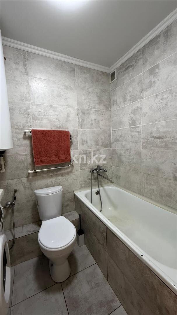 Продажа 3-комнатной квартиры, 62 м² в Караганде - фото 10