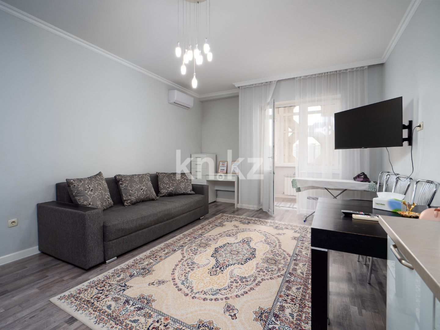 Аренда 2-комнатной квартиры посуточно, 57 м², ул. Навои, дом  208/8 - ул. Торайгырова - Аренда  двухкомнатных квартир посуточно в Алматы фото 8 из 24