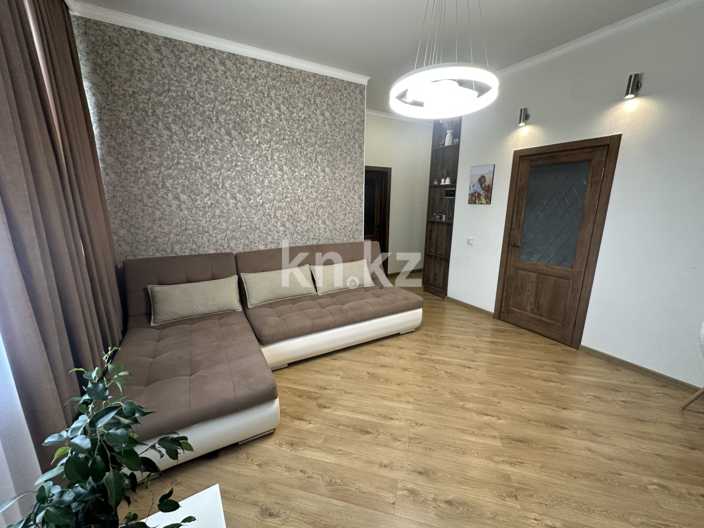 Продажа 2-комнатной квартиры, 44 м² - Продажа двухкомнатных квартир в Караганде - страница 2 фото 3 из 19