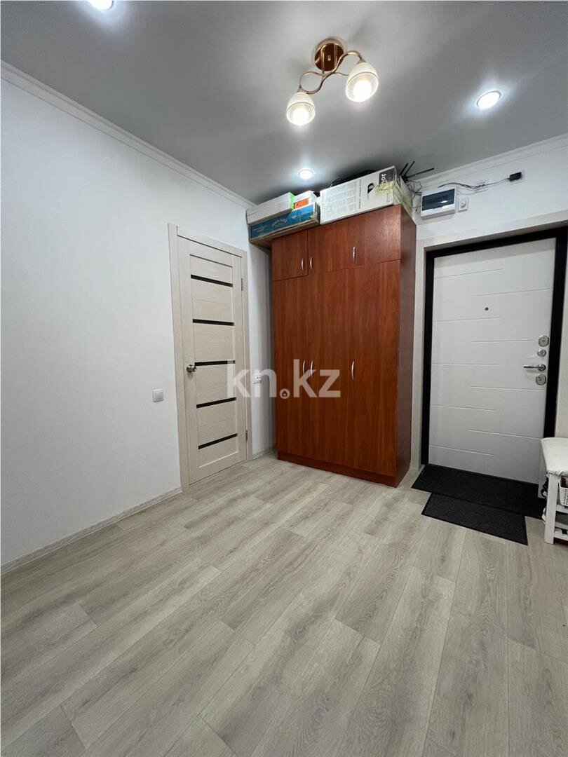 Продажа 1-комнатной квартиры, 37 м² в Караганде - фото 11