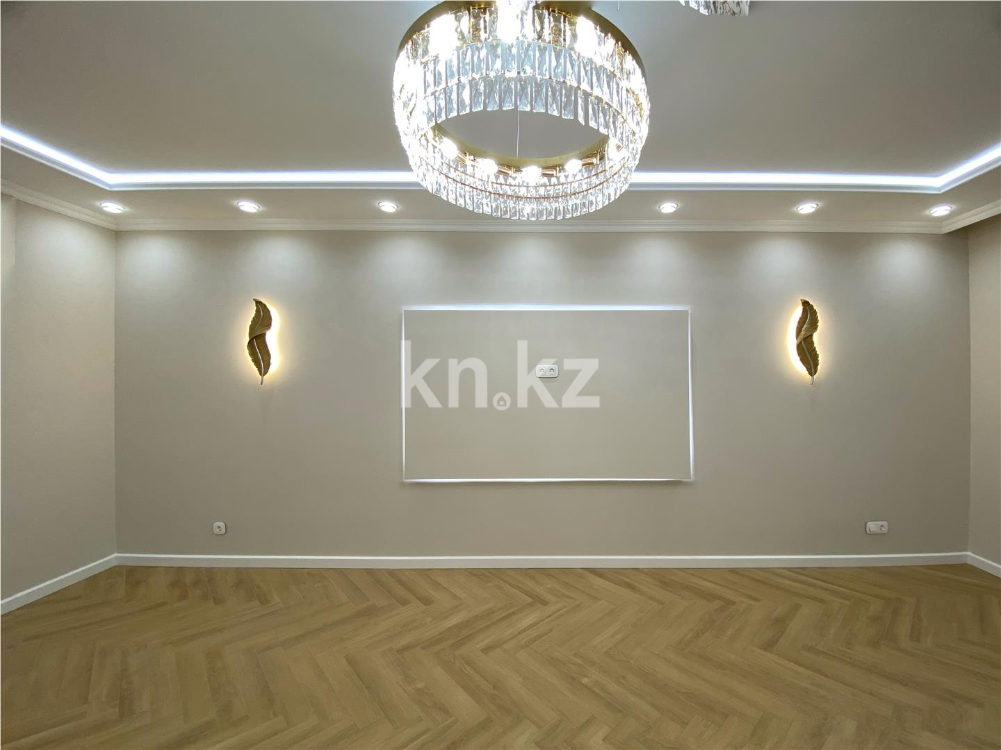 Продажа 4-комнатной квартиры, 98 м², пр. Туран - Продажа  четырехкомнатных квартир в Астане фото 1 из 11