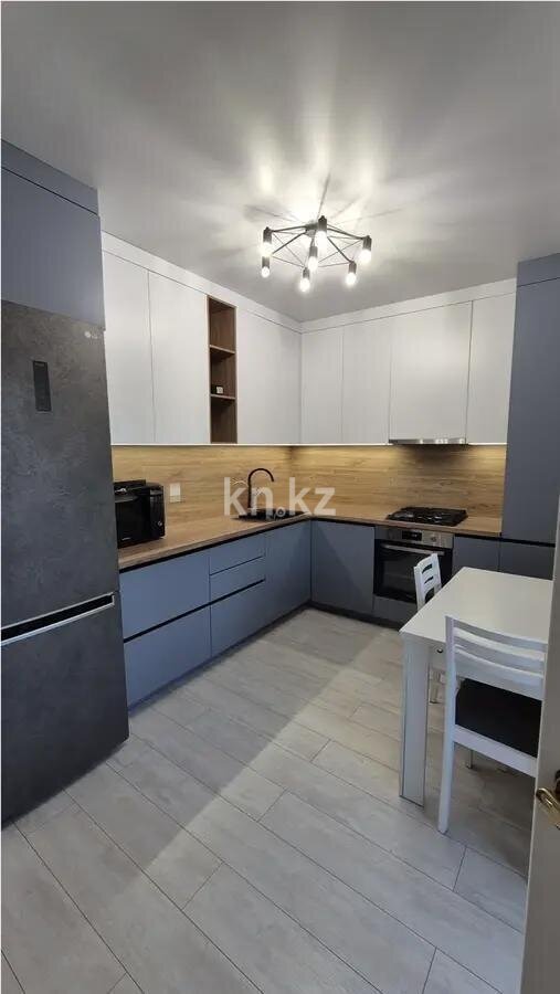 Продажа 9-комнатной квартиры, 62 м² в Астане - фото 3