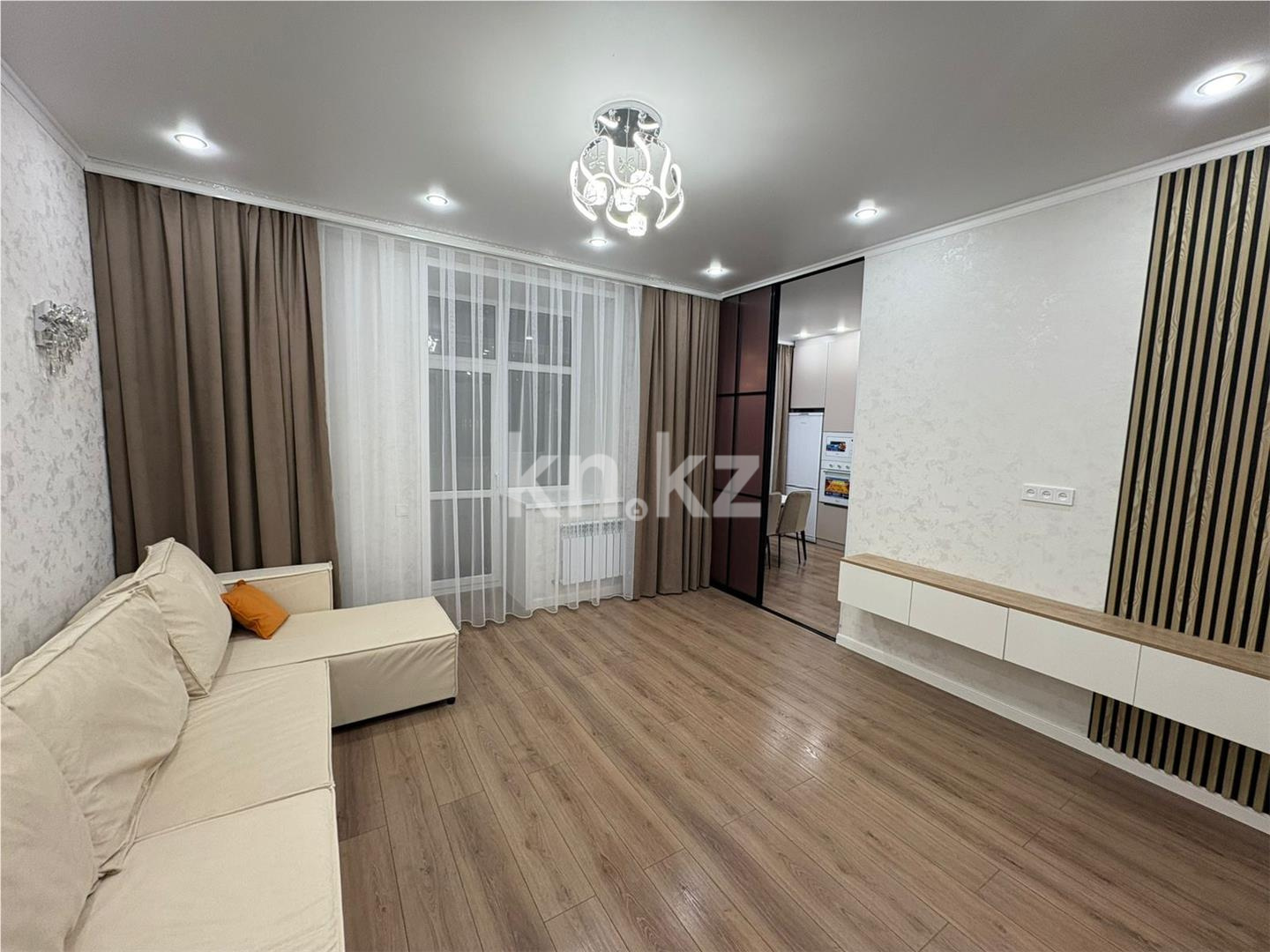 Продажа 3-комнатной квартиры, 80 м², 137 учетный квартал, дом  343 - Продажа квартир в Караганде фото 1 из 17