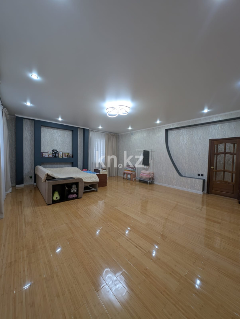 Продажа 6-комнатного дома, 525.2 м², ул. Береке, дом  18 - Продажа домов, коттеджей в Уральске фото 24 из 40