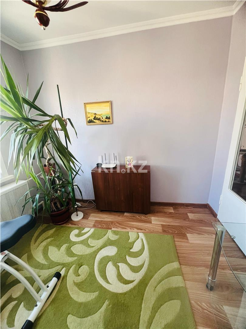 Продажа 4-комнатной квартиры, 76 м² - Продажа четырехкомнатных квартир в Караганде фото 14 из 17