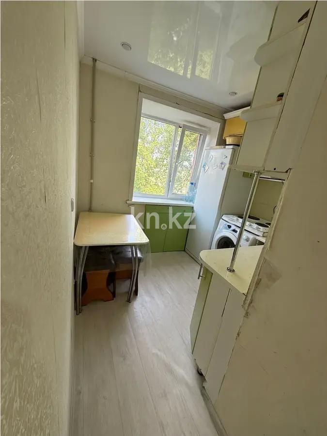 Продажа 3-комнатной квартиры, 58 м², мкр-н 14, дом  20 в Караганде - фото 4
